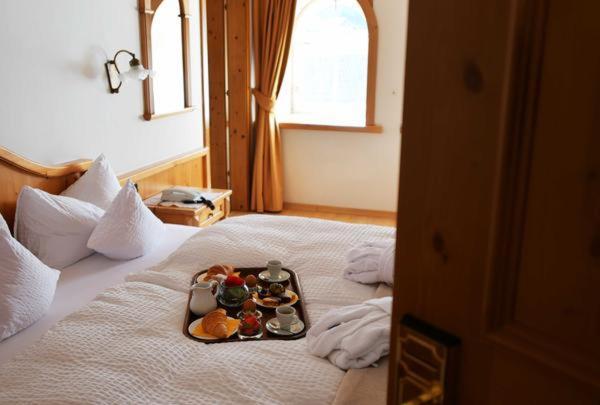 Hotel Central Hotel 4*