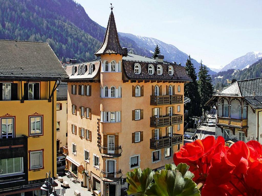 Central Hotel 4* Moena