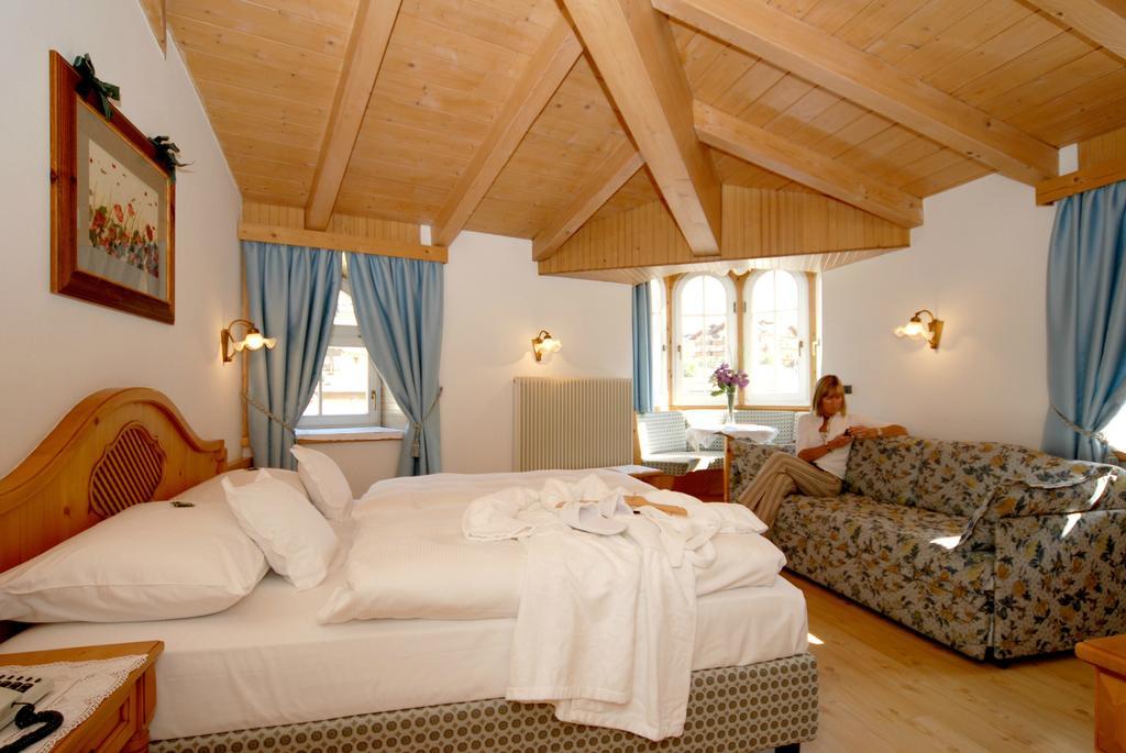 Central Hotel Hotel Moena